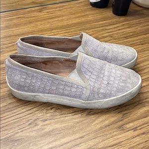 Joie Slip on Sneaker